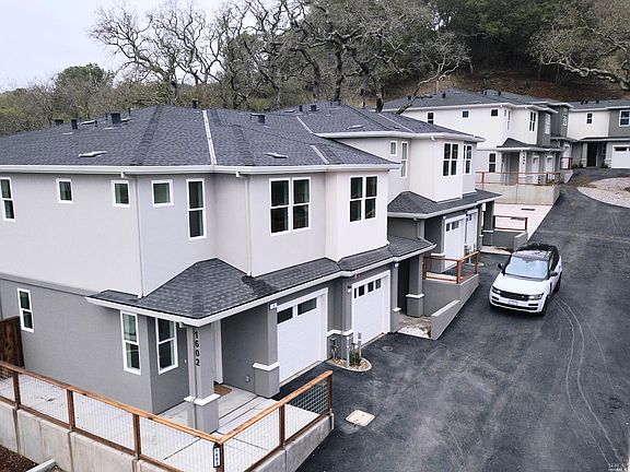 2nd image of 1604 Vallejo Ave Unit 3