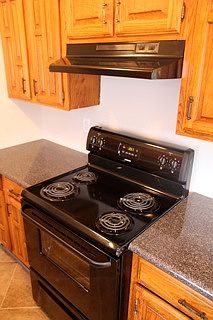 5th image of 7127 Cloverglen Dr
