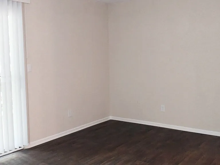 Wood Pointe Apartment Homes — Photo 41