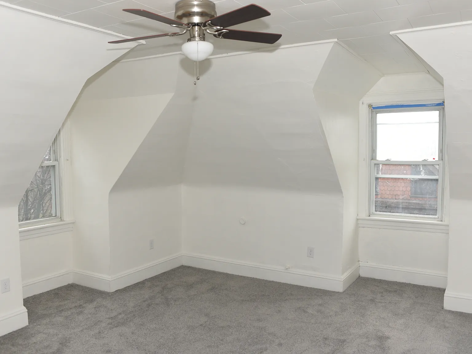2 bed, 1050 sqft, $1,050 — Photo 3