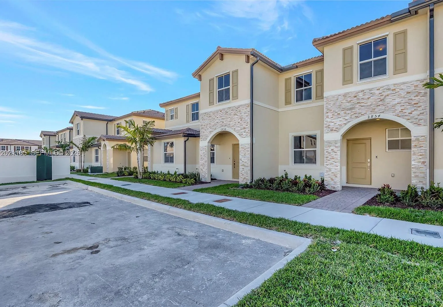 3 bed, 1483 sqft, $3,250 — Photo 4