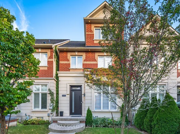 3142 Eclipse Ave, Mississauga, ON L5M 7X1