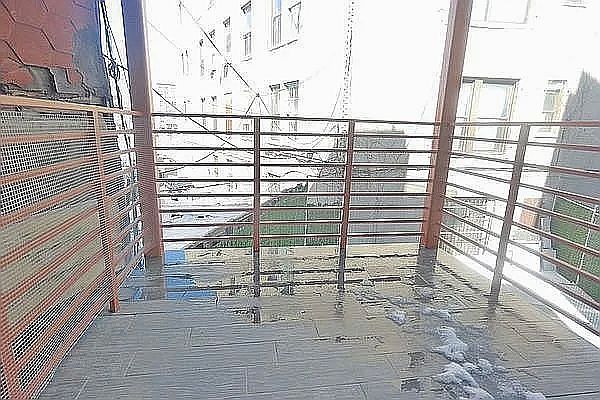 2nd image of 1353 Myrtle Ave APT D