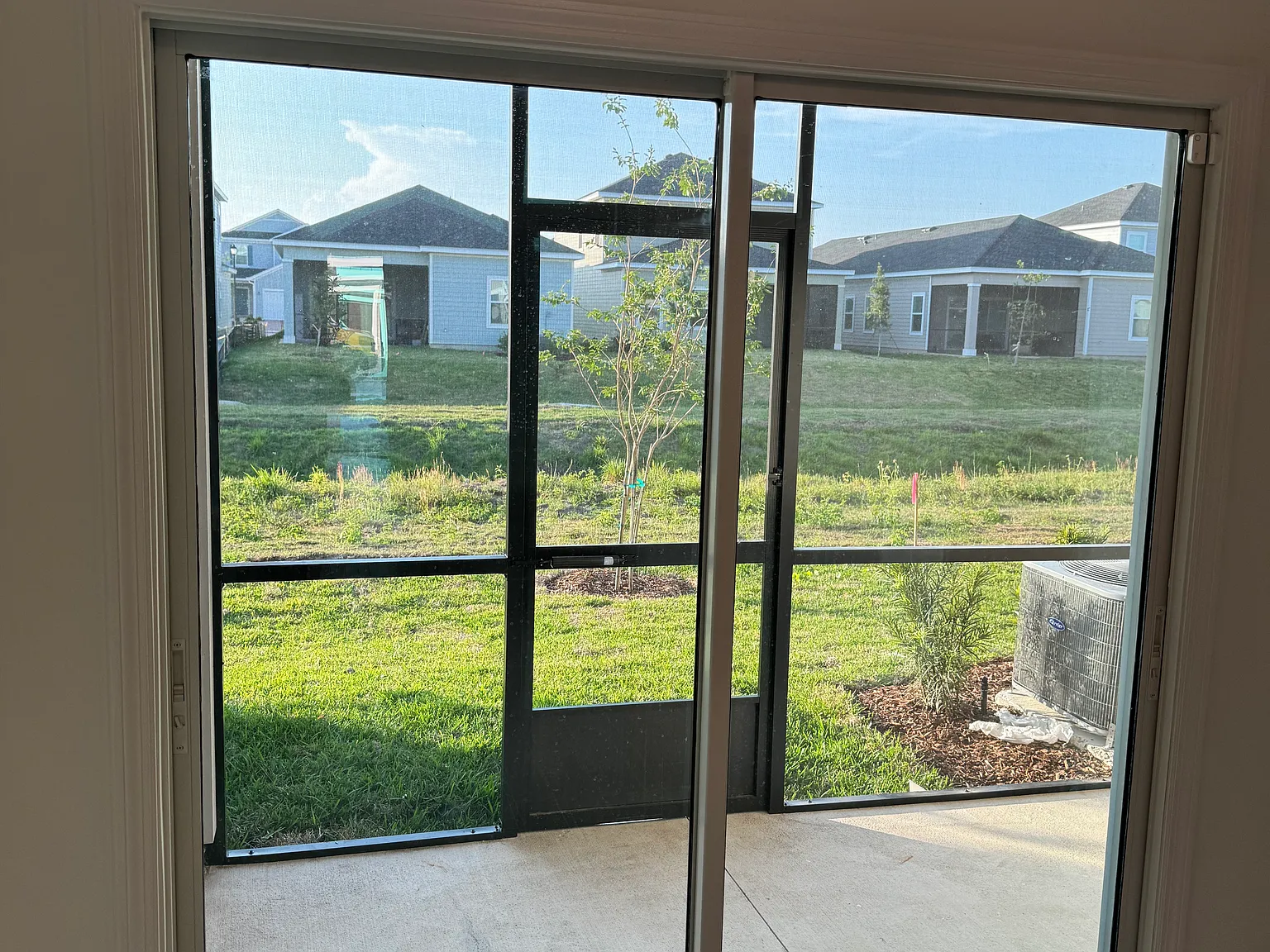 3 bed, 2.5 bath, 1707 sqft, $2,050 — Photo 4