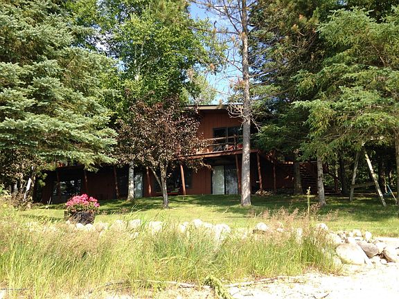 4th image of 37334 Sunset Dr