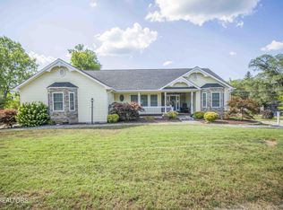 733 Elm Ave, Rockwood, TN 37854