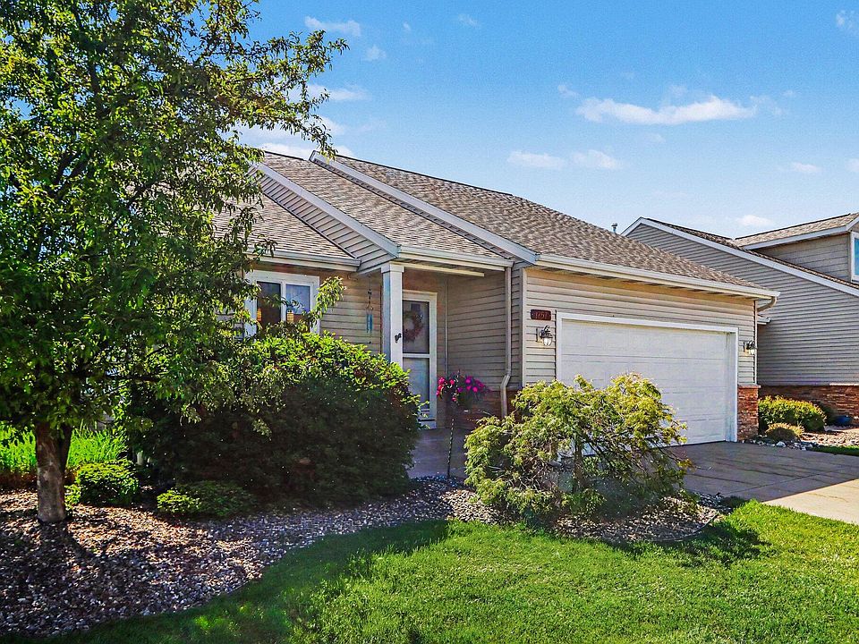 1st image of 1257 S Village Cir