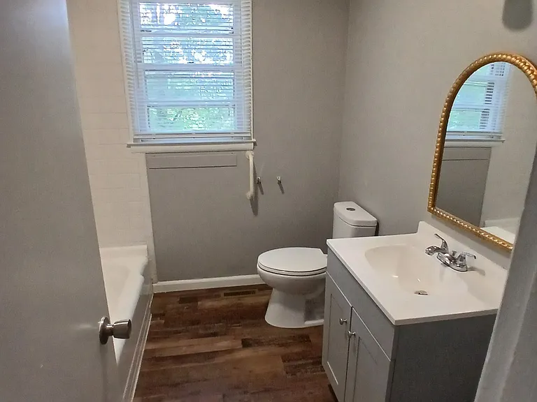 112 Maddux Rd NW — Photo 3