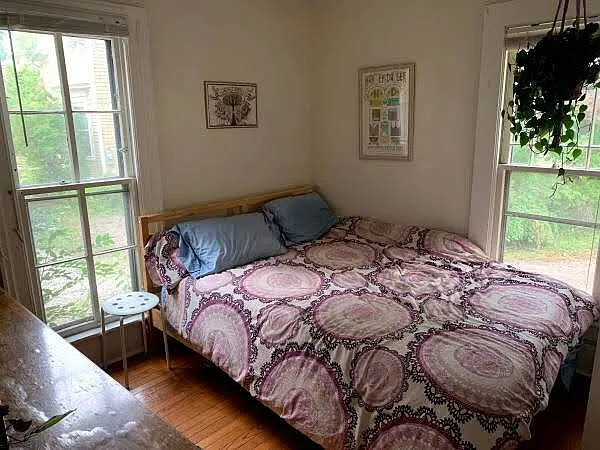 714 W Liberty St #1 — Photo 3