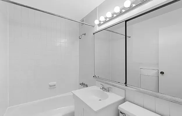 Rented by REAL New York | media 37