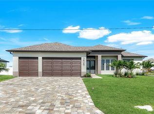 208 SW 29th Ave, Cape Coral, FL 33991