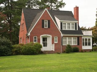 316 James Ln, Weems, VA 22576