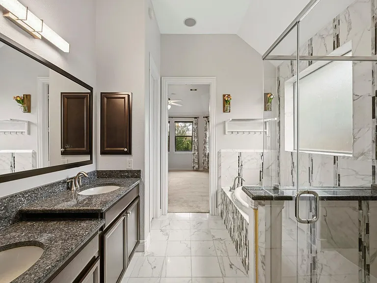 2019 Wild Peregrine Cir — Photo 31