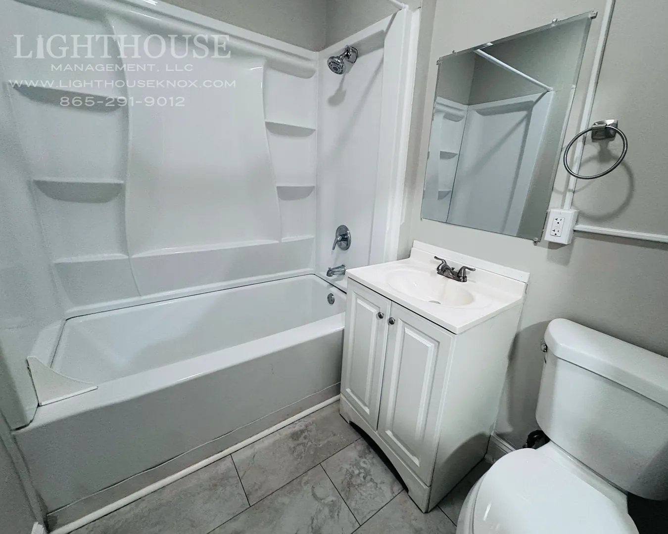 3120 E Fifth Avenue $1,395 — Photo 4