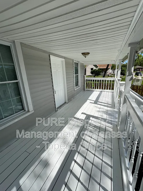 3 bed, 1.0 bath, 1174 sqft, $1,150 — Photo 4