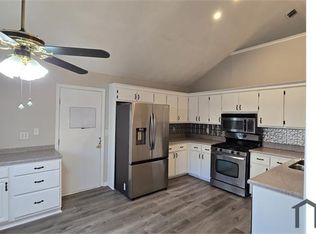 1321 Steve Ct, Lawrenceville, GA 30043
