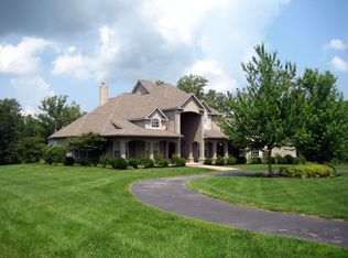 245 Cedar Meadows Ln, Branson, MO 65616