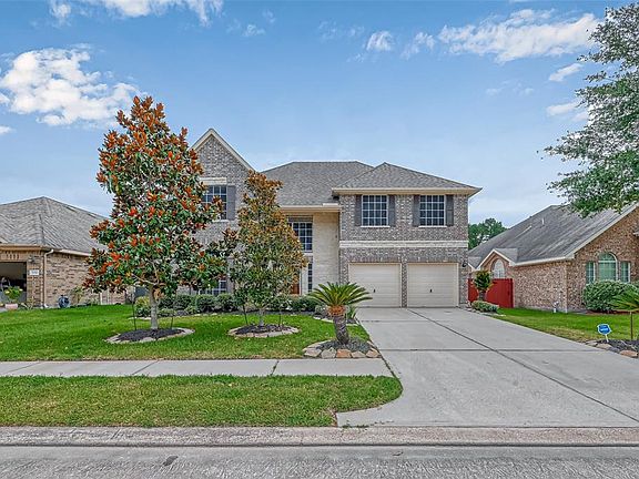 3rd image of 21587 Tims Harbor Dr