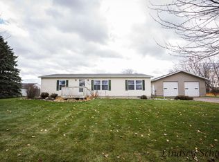 196 E Peck Lake Rd, Ionia, MI 48846