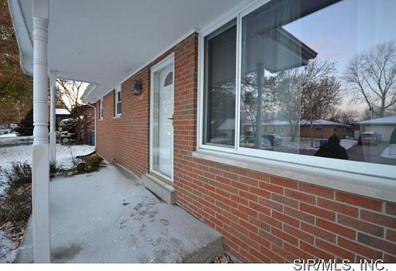 3rd image of 3846 John Glenn Dr