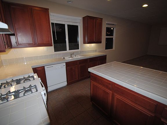 5th image of 14353 Maryknoll Ct