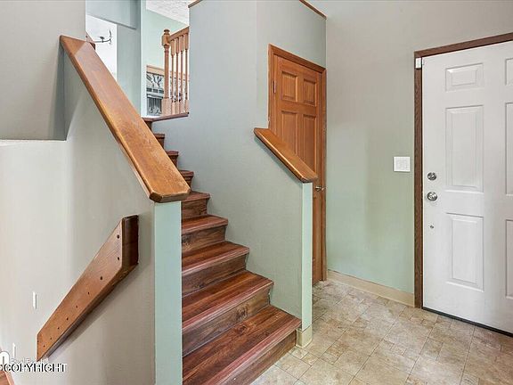 4th image of 9723 Niltina Ln