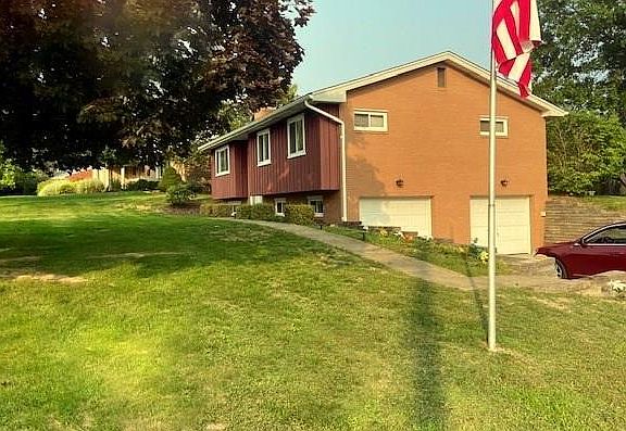 3rd image of 9672 Shirley Dr