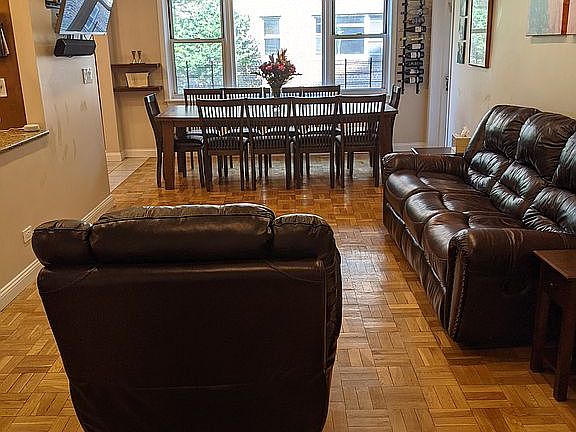 2nd image of 3750 Hudson Manor Ter APT 1FE