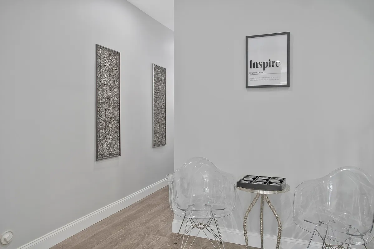 Building Photo - 1807 Penrose Ave #1