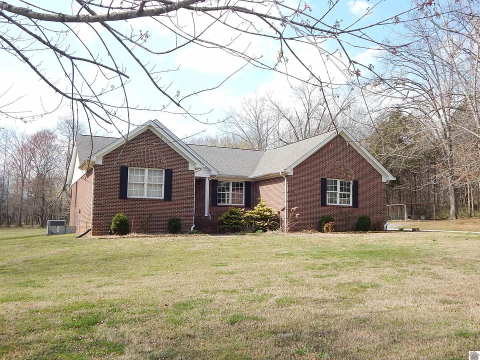 1st image of 215 Jordan Dr