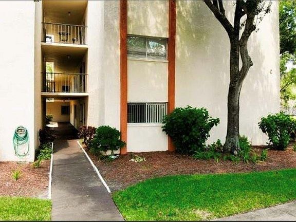 2nd image of 1130 N Lake Parker Ave APT C126