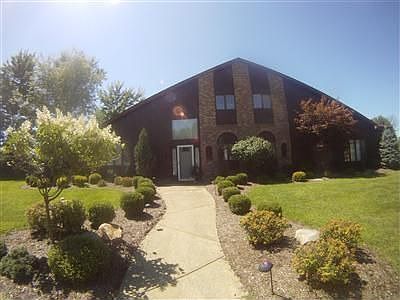1st image of 9741 Cedarwood Dr