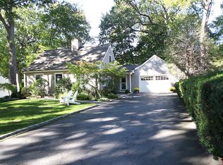 33 Intervale Rd, Darien, CT 06820
