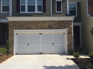 1208 Lake Point Way, Suwanee, GA 30024