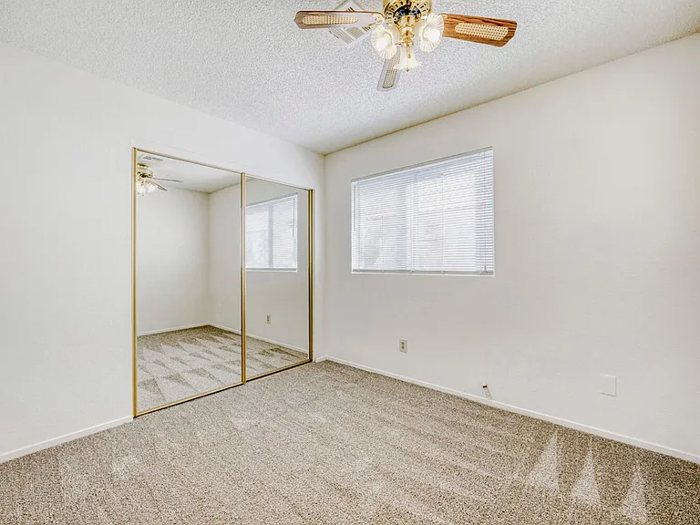 6472 Burlwood Way — Photo 17