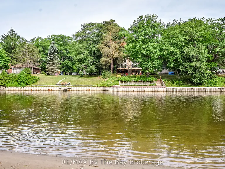 578 Oxbow Park Dr — Photo 38