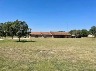 1306 Fm 1331, Thorndale, TX 76577