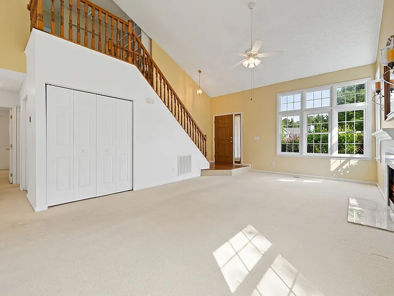 3 Arborfield Ln — Photo 3
