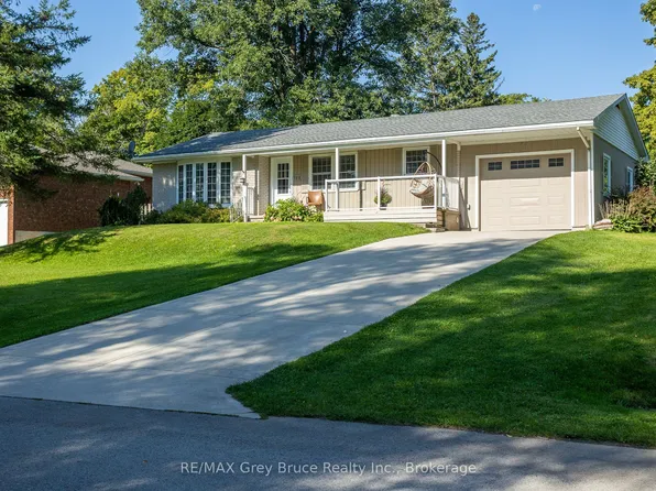 129 River St, Arran Elderslie, ON N0H 2N0