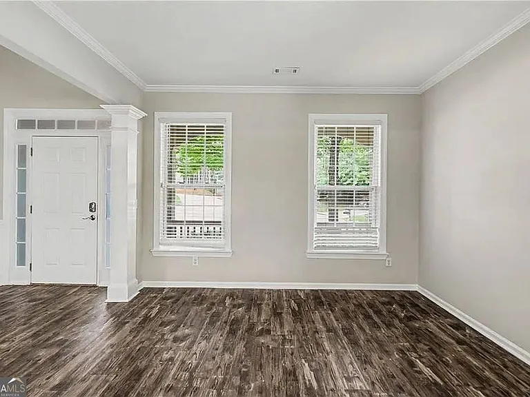 5174 Arran Ln — Photo 4