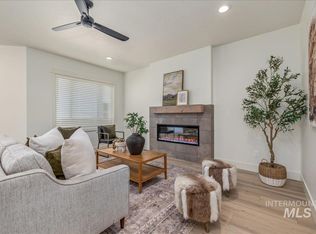 475 E Chevy Dr, Mayfield, ID 83716