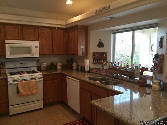2nd image of 2435 E Saguaro Dr