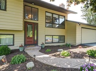 4536 Cleveland Rd, Syracuse, NY 13215