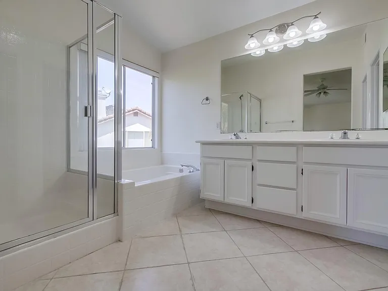 11905 Westview Pkwy — Photo 12