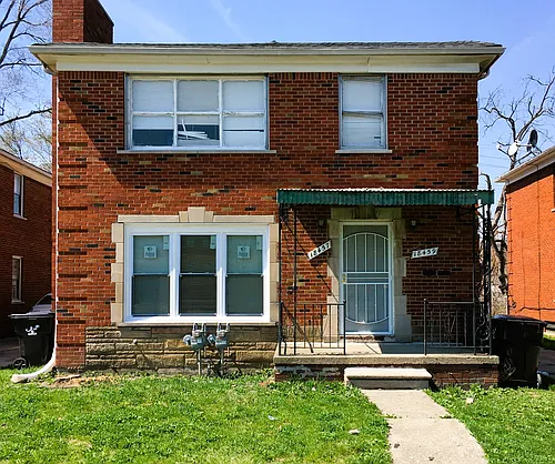 18457 Hoover St Photo 1