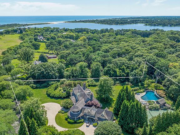 4th image of 30 Cove Hollow Farm Rd