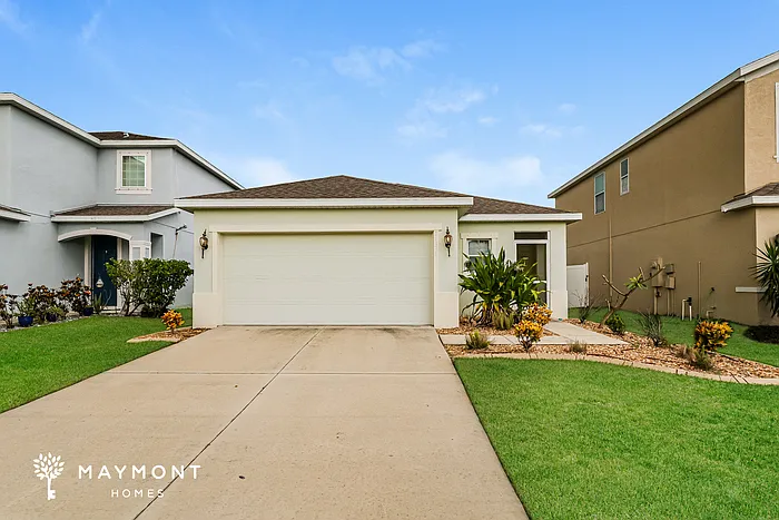 11338 Hudson Hills Ln — Photo 1