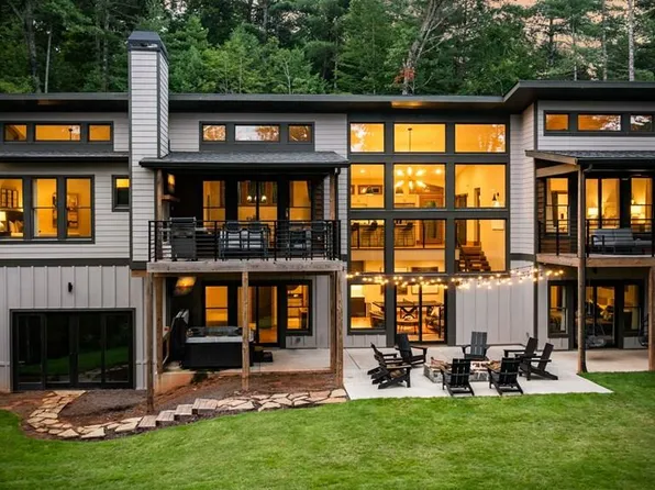 177 Creekside Lndg, Ellijay, GA 30540