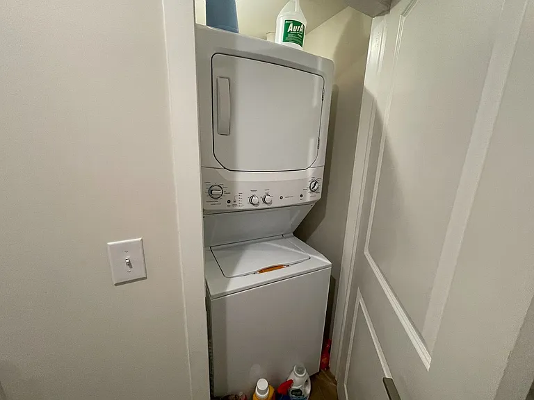 1514-16 Parrish St — Photo 24