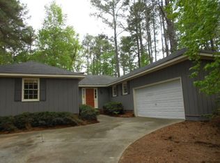 1426 Rainbow Cir, Griffin, GA 30224